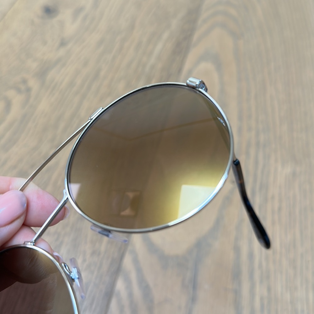 Givenchy GV 7048/S Sunglasses - Picture 7 of 8